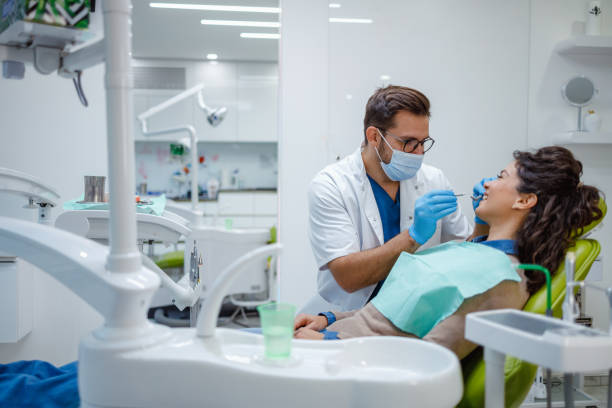  La Vernia, TX Dental Services Pros